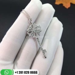 Tiffany Victoria® Medium Key Pendant