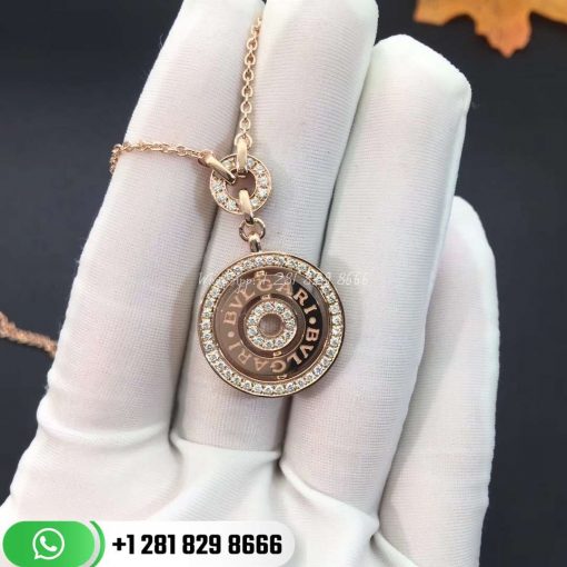 Roman Lucky Turntable Necklace in 18K Gold with Diamonds. 17.71″ (45 cm) long.