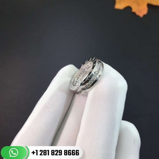 REF . 329366 B.zero1 one-band ring in 18 kt white gold, set with pavé diamonds on the spiral