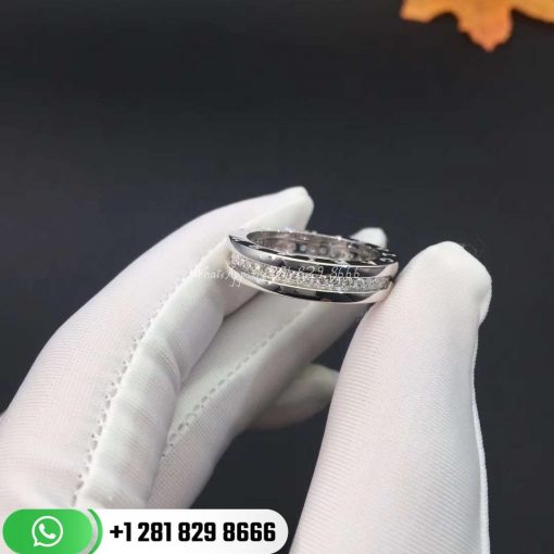 REF . 329366 B.zero1 one-band ring in 18 kt white gold, set with pavé diamonds on the spiral