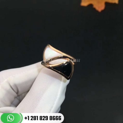 REF . 857049 BVLGARI BVLGARI Gelati 18 kt rose gold ring set with mother-of-pearl and pavé diamonds.