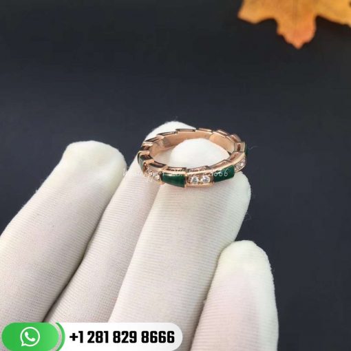 REF . 356764 Serpenti 18 kt rose gold ring with malachite inserts and pavé diamonds (0.31 ct). Width 4 mm.
