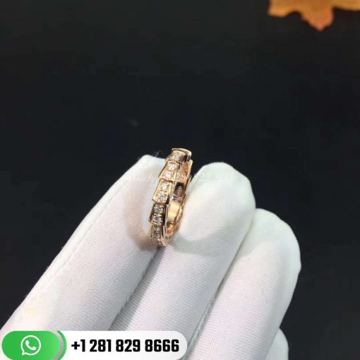 REF . 349700 Serpenti wedding band in 18kt rose gold with pavé diamonds.