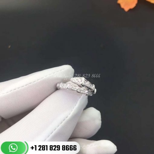 REF . 354707 Serpenti 18 kt white gold ring set with pavé diamonds.