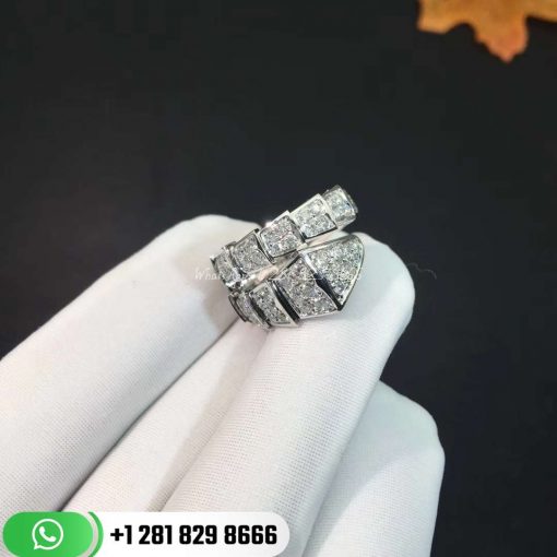 REF . 345209 Serpenti one-coil ring in 18 kt white gold, set with full pavé diamonds.