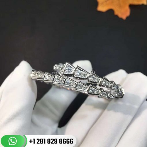 REF . 351844 Serpenti one-coil slim bracelet in 18 kt white gold, set with full pavé diamonds.