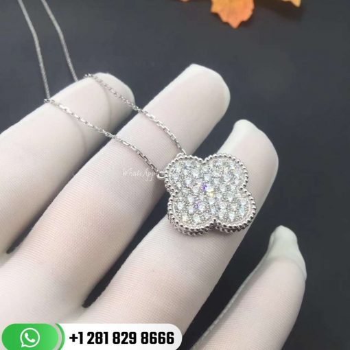 VCARN9MS00 Magic Alhambra pendant, white gold, round diamonds; diamond quality DEF, IF to VVS.