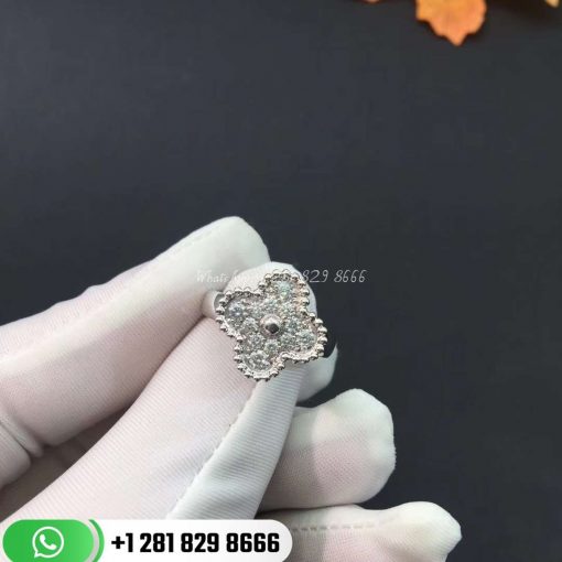 VCARO85800 Sweet Alhambra ring, white gold, round diamonds; diamond quality DEF, IF to VVS.