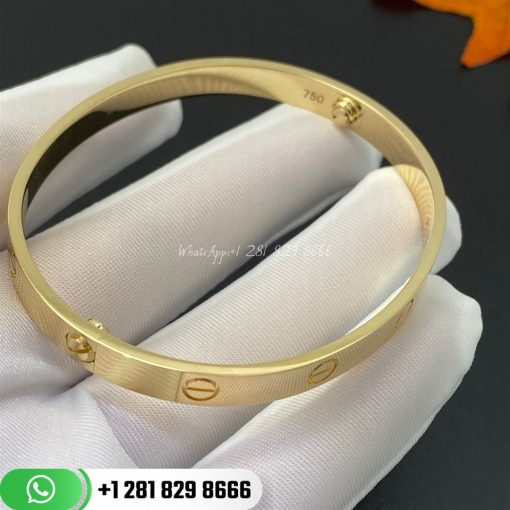 cartier love bracelet yellow gold b6035517