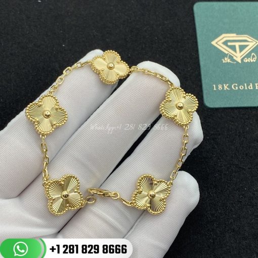 Van Cleef & Arpels Vintage Alhambra Bracelet 5 Motifs Yellow Gold – VCARP3JK00