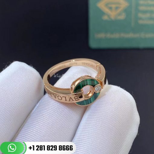 BVLGARI BVLGARI openwork ring in 18 kt rose gold with malachite elements and a brilliant-cut diamond.