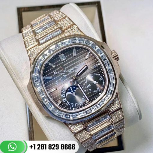 Patek Philippe Nautilus Diamonds 5712R-001 | 18K Watches