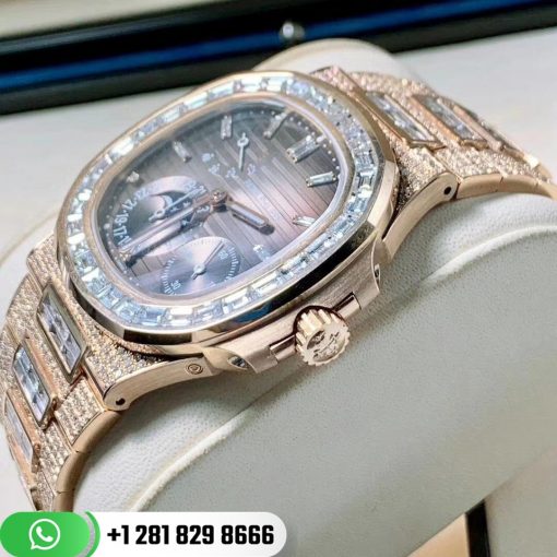 Patek Philippe Nautilus Diamonds 5712R-001 | 18K Watches