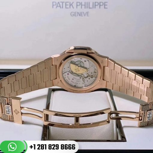 Patek Philippe Nautilus Diamonds 5712R-001 | 18K Watches