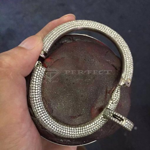 Cartier Juste Un Clou Bracelet, Large Model. White Gold Diamonds HP601192