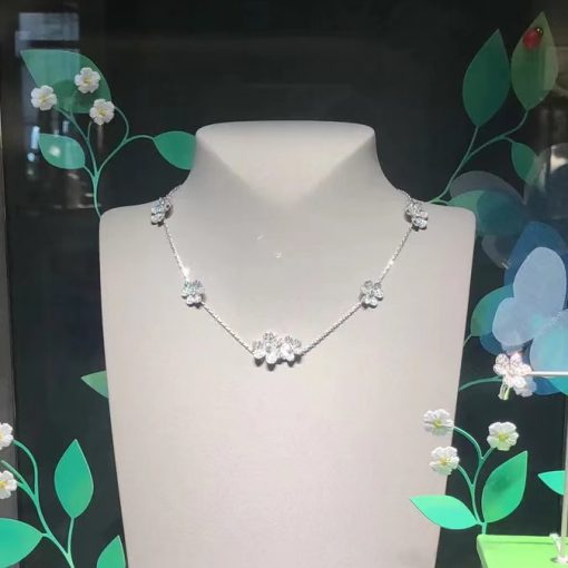 Van Cleef Arpels Frivole Necklace, 9 Flowers White Gold, Diamond VCARN25400