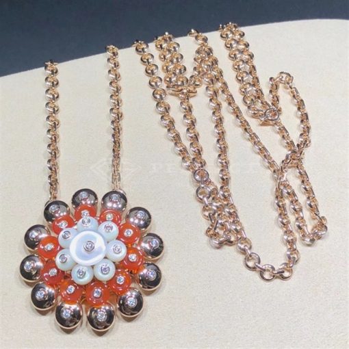 Van Cleef Arpels Bouton D'or Pendant with Detachable Brooch Rose gold, mother-of-pearl, carnelian, diamonds VCARO9J800