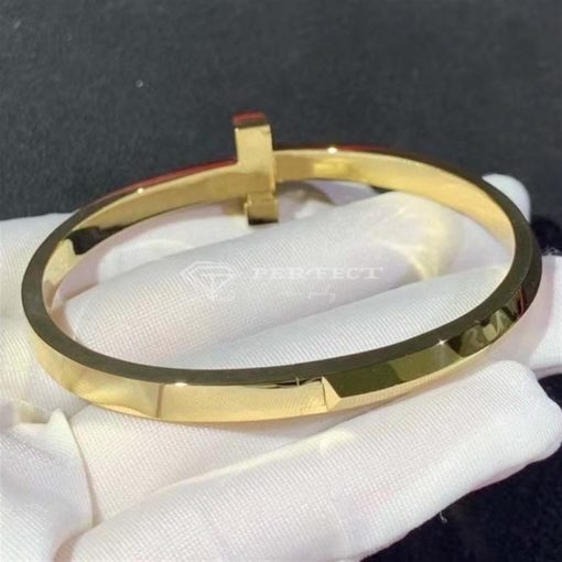 Tiffany T T1 Wide Hinged Bangle in 18k Gold